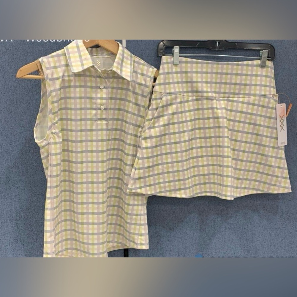 RHONE Women's Plaid Skort and sleeveless polo - Blue and White - Picture 4 of 5